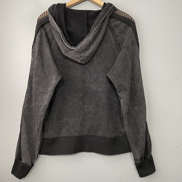 Oli & Hali Hoodie Size Small Acid Washed Black Hooded Terry Knit Sweatshirt Top - Picture 4 of 9